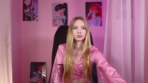 katt_yy online show from 02/01/25, 12:16