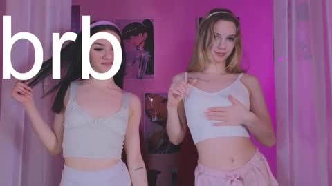 katt_yy online show from 02/23/25, 03:40