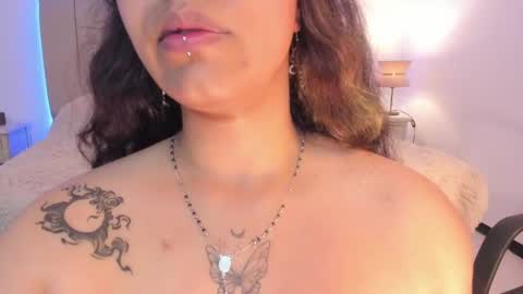 Snapshot of katta_ossa chatting on 02/21/25, 01:11 katta_ossa online show from 02/21/25, 01:11