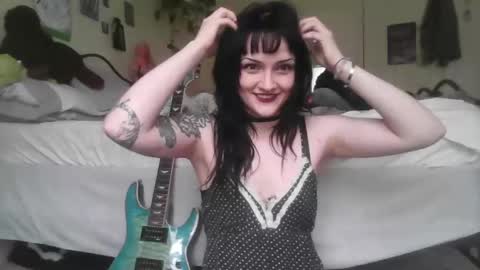 Snapshot of kattattacck chatting on 05/05/26, 06:05 kattattacck online show from 05/05/26, 06:05