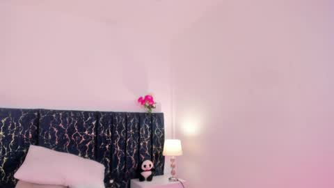 Katte online show from 04/24/26, 01:24