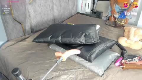 Snapshot of kattejordan chatting on 01/31/25, 03:41 Katerine online show from 01/31/25, 03:41