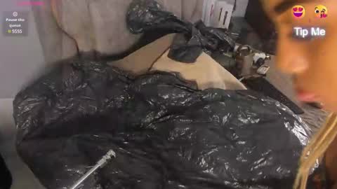 Snapshot of kattejordan chatting on 02/10/25, 03:46 Katerine online show from 02/10/25, 03:46