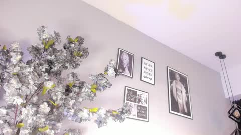 Snapshot of kattejordan chatting on 03/03/25, 06:59 Katerine online show from 03/03/25, 06:59