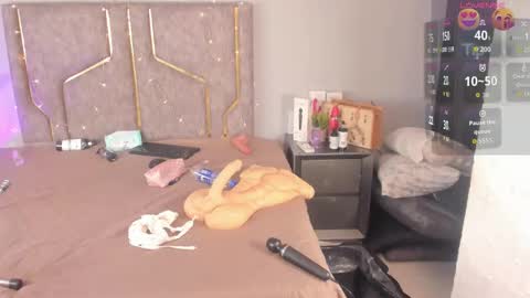 Snapshot of kattejordan chatting on 09/14/25, 08:41 Katerine online show from 09/14/25, 08:41