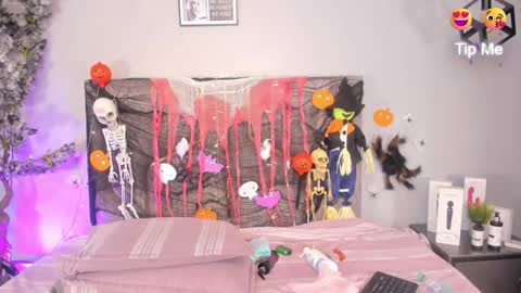 Snapshot of kattejordan chatting on 10/26/25, 11:09 Katerine online show from 10/26/25, 11:09