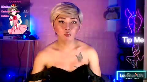 Snapshot of kattiecurrent chatting on 06/18/26, 03:29 Saisy online show from 06/18/26, 03:29