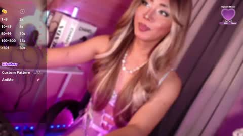 Snapshot of kattiecurrent chatting on 07/09/26, 07:51 Saisy online show from 07/09/26, 07:51
