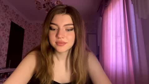 Molly online show from 05/11/26, 06:19