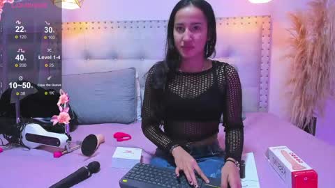 Snapshot of katty_cute19 chatting on 04/16/26, 01:56 katty_cute19 online show from 04/16/26, 01:56