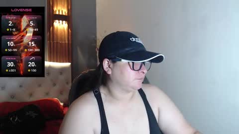 katty online show from 10/30/25, 01:01