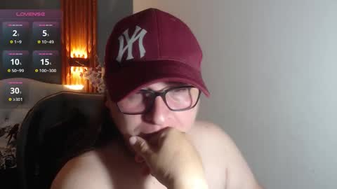 Snapshot of katty_findom_ chatting on 03/20/26, 09:47 katty online show from 03/20/26, 09:47