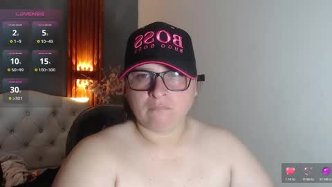 Snapshot of katty_findom_ chatting on 03/25/26, 09:37 katty online show from 03/25/26, 09:37