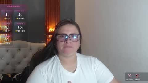 Snapshot of katty_findom_ chatting on 05/05/26, 12:13 katty online show from 05/05/26, 12:13