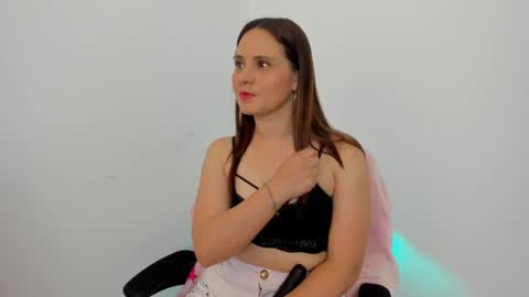 Katty online show from 10/14/25, 03:07