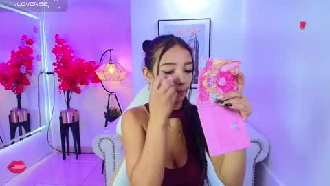 katty_rounds online show from 11/04/25, 12:04