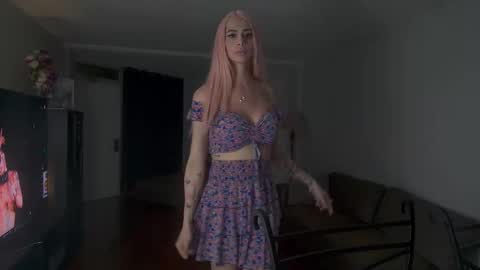 Snapshot of kattycash chatting on 09/29/25, 12:16 kattycash online show from 09/29/25, 12:16