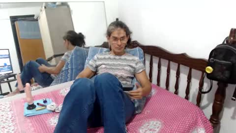Snapshot of kattydirty144 chatting on 03/05/25, 11:27 angel online show from 03/05/25, 11:27