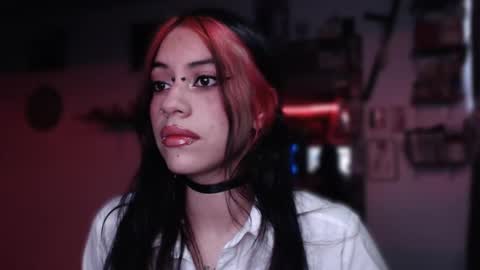      online show from 01/05/25, 07:17