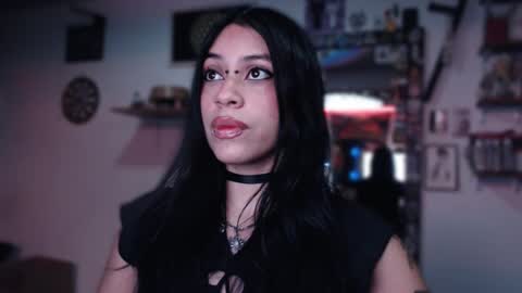      online show from 01/30/25, 01:11