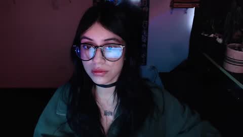      online show from 03/02/25, 12:01