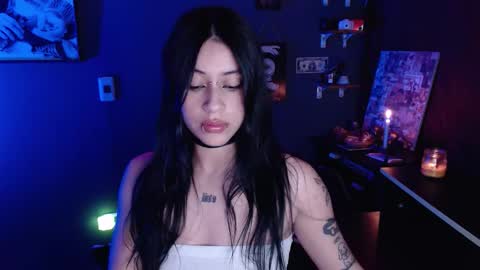      online show from 10/26/25, 10:47