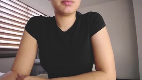 Snapshot of katy_18_pocahontas chatting on 12/30/24, 05:44 K a t y online show from 12/30/24, 05:44