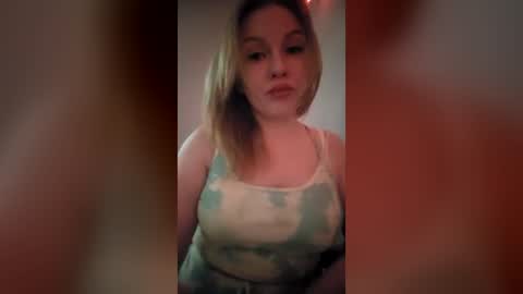 Snapshot of katy_brie chatting on 07/17/26, 03:46 Katy Brie online show from 07/17/26, 03:46