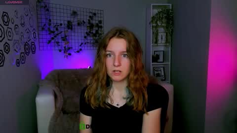 Snapshot of katy_may_ chatting on 10/07/25, 12:13 Kate online show from 10/07/25, 12:13