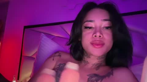 Emily online show from 05/03/26, 03:34