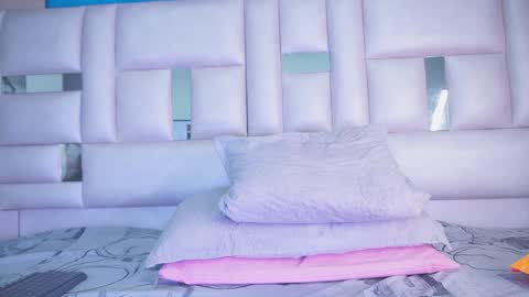 Katy online show from 02/08/25, 03:10