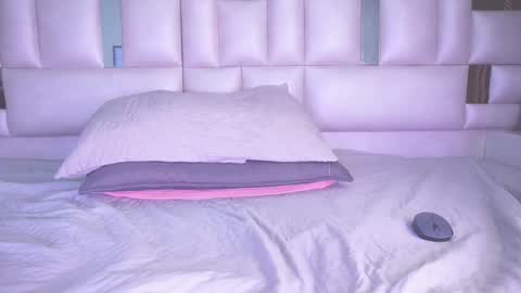 Katy online show from 03/04/25, 03:59