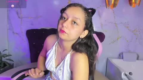 Snapshot of katy_sweet19 chatting on 05/09/26, 12:32 Katy online show from 05/09/26, 12:32