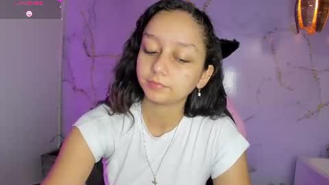 Snapshot of katy_sweet19 chatting on 07/25/26, 10:24 Katy online show from 07/25/26, 10:24