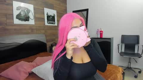 salo  online show from 11/22/25, 01:21