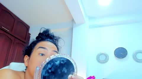 KATYAJHONSS online show from 04/24/26, 09:17