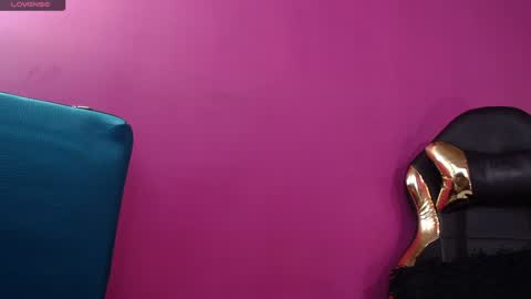 Snapshot of katyandnatha chatting on 01/08/25, 12:26 Katy and Natha online show from 01/08/25, 12:26