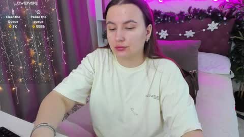 Kate online show from 01/12/25, 05:13