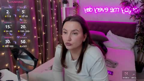 Kate online show from 02/20/25, 07:12