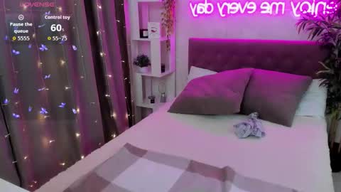 Kate online show from 10/29/25, 05:53