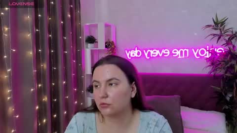 Kate online show from 05/01/26, 07:13