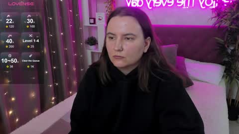 Kate online show from 05/13/26, 06:33