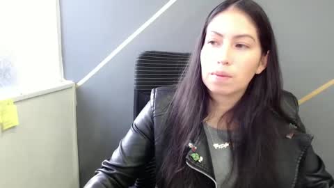 Snapshot of katybelladonna chatting on 12/05/24, 11:16 KATY online show from 12/05/24, 11:16