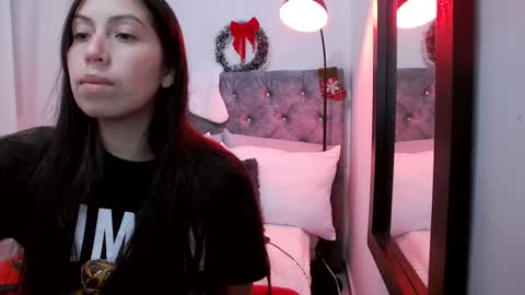 Snapshot of katybelladonna chatting on 12/29/24, 12:09 KATY online show from 12/29/24, 12:09