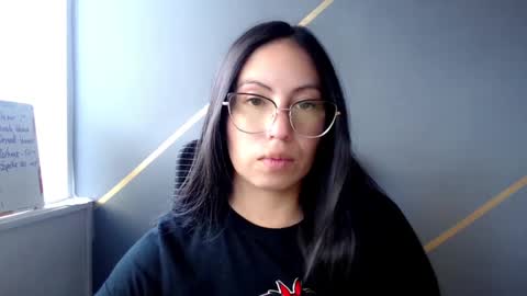 Snapshot of katybelladonna chatting on 01/22/25, 08:49 KATY online show from 01/22/25, 08:49