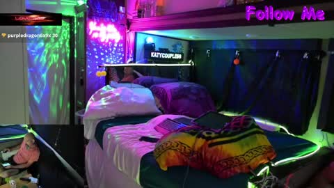 katycouple69 online show from 05/09/26, 06:24