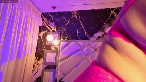 Snapshot of katyhornymilfsexy chatting on 02/19/26, 11:50 katy online show from 02/19/26, 11:50