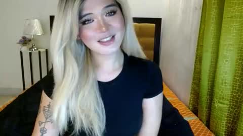 katykiat online show from 12/17/25, 05:19