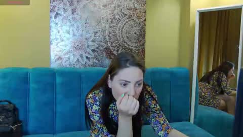 Snapshot of katylinee chatting on 04/17/26, 03:37 Katyline online show from 04/17/26, 03:37
