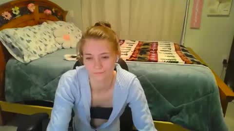 Katy online show from 02/12/25, 03:07